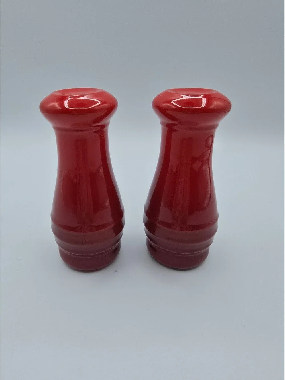 Le Creuset Cerise Red Stoneware Salt & Pepper Shakers 5